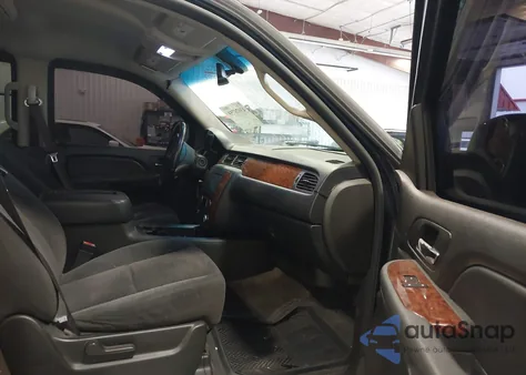 2007 Chevrolet Tahoe Lt from USA, damaged, VIN 1GNFK13087J277819